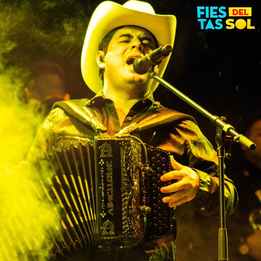 Alfredo Olivas en Fiestas del Sol 2024